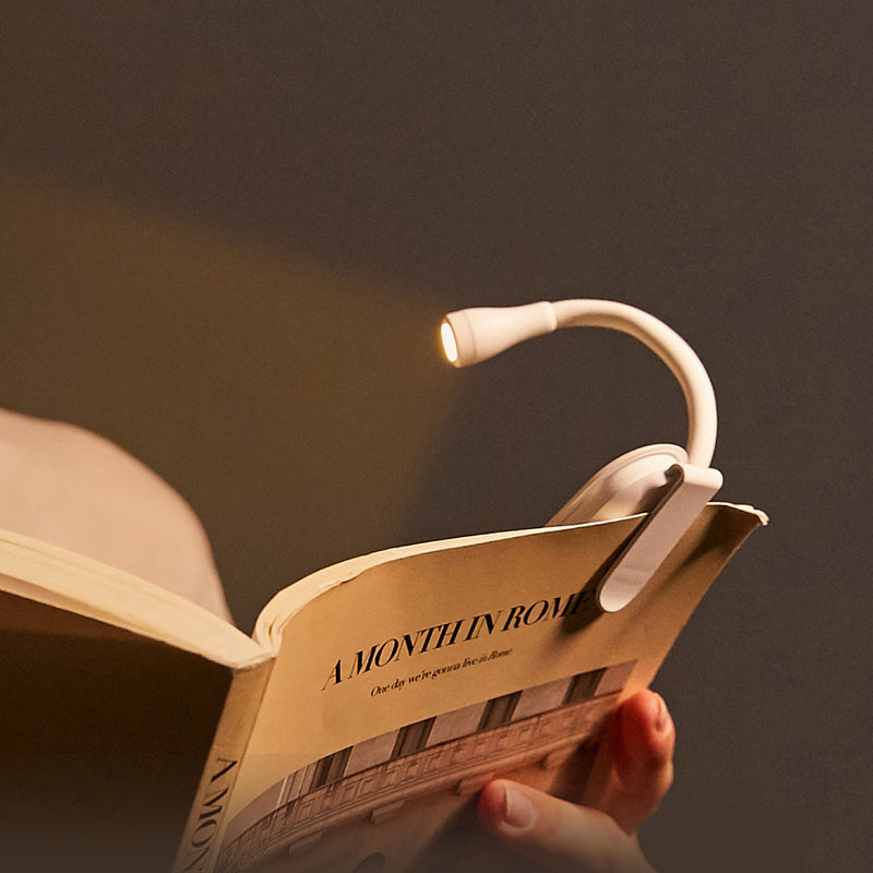 LightClip™ - Mini Luminária Portátil com Clip para Livro